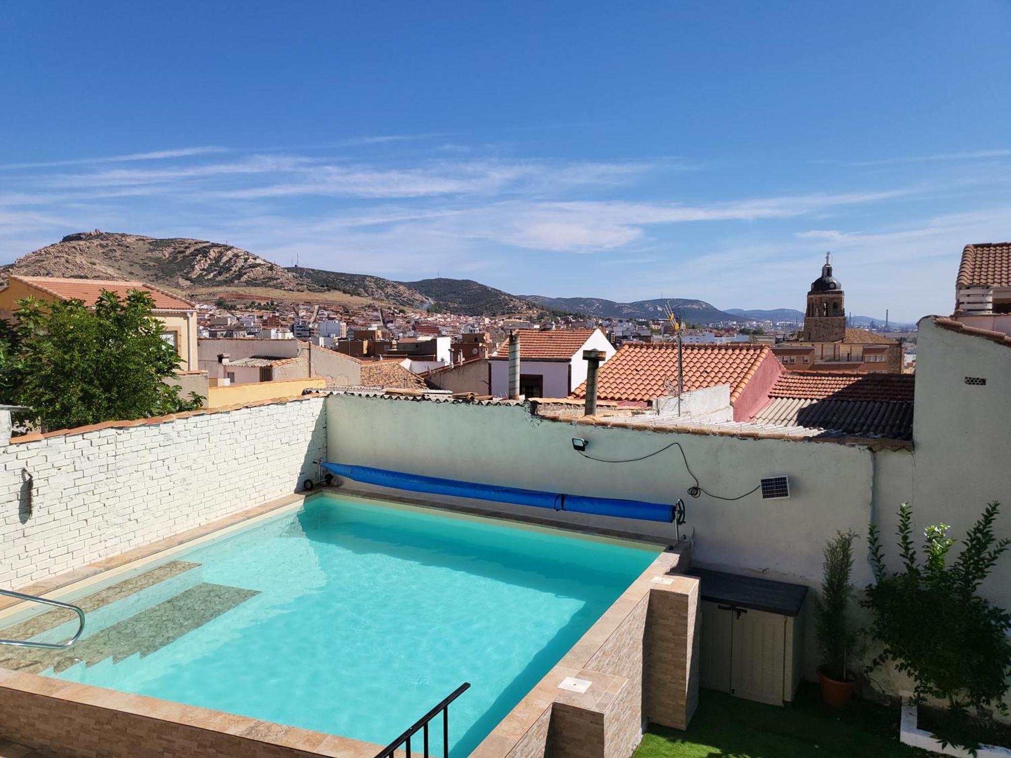 Casa Oasis Puertollano, Una Casa Rural En Puertollano, Agradable, Con Piscina En Zona Tranquila Екстериор снимка