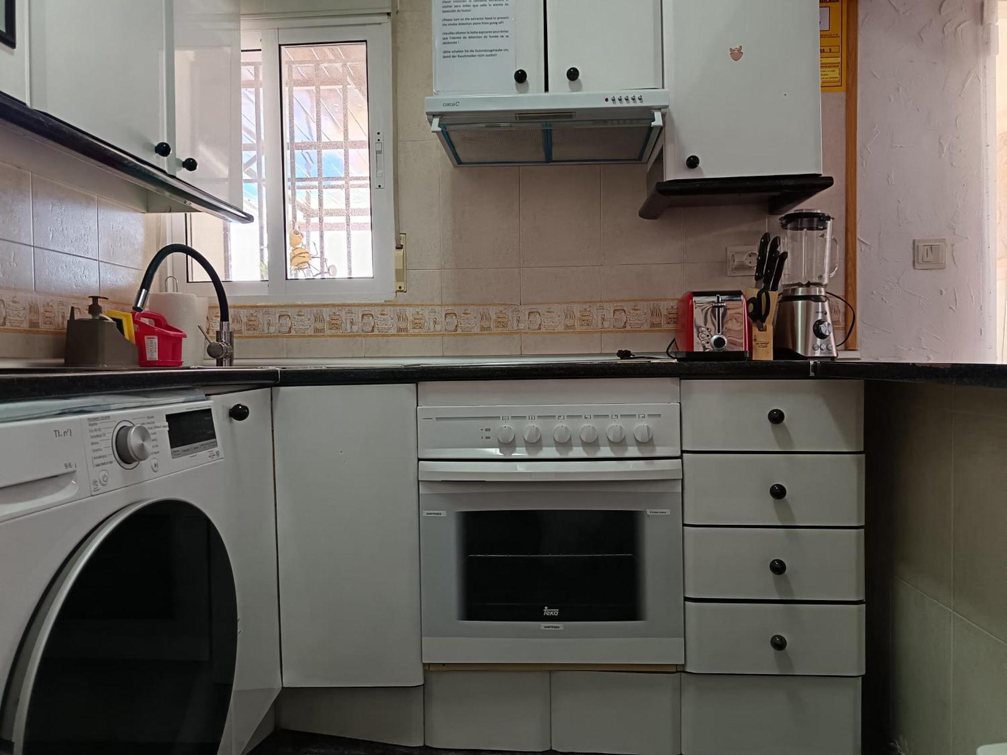Casa Oasis Puertollano, Una Casa Rural En Puertollano, Agradable, Con Piscina En Zona Tranquila Екстериор снимка